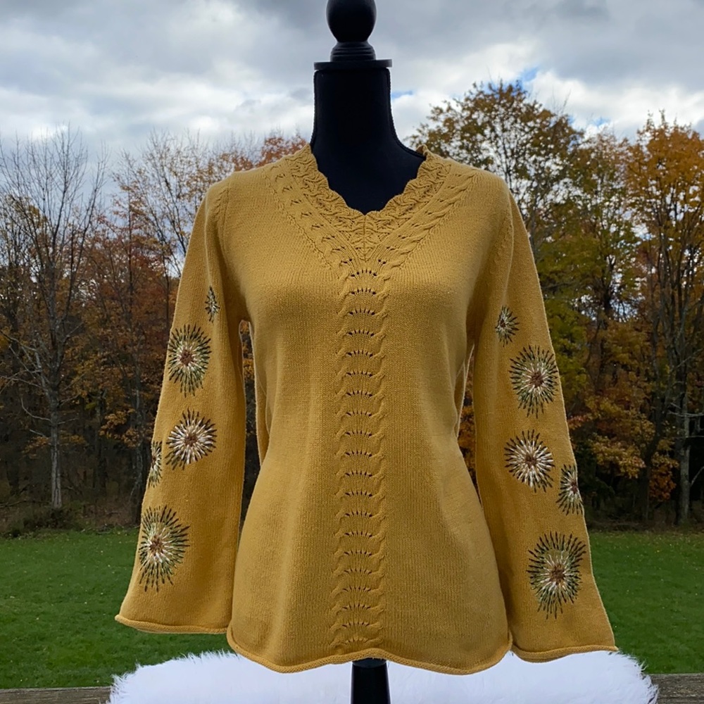 Retro Embroidered Sweater